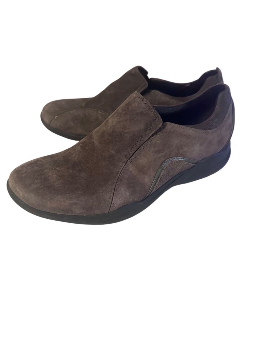 Clarks Wave brown leather loafer size 11M